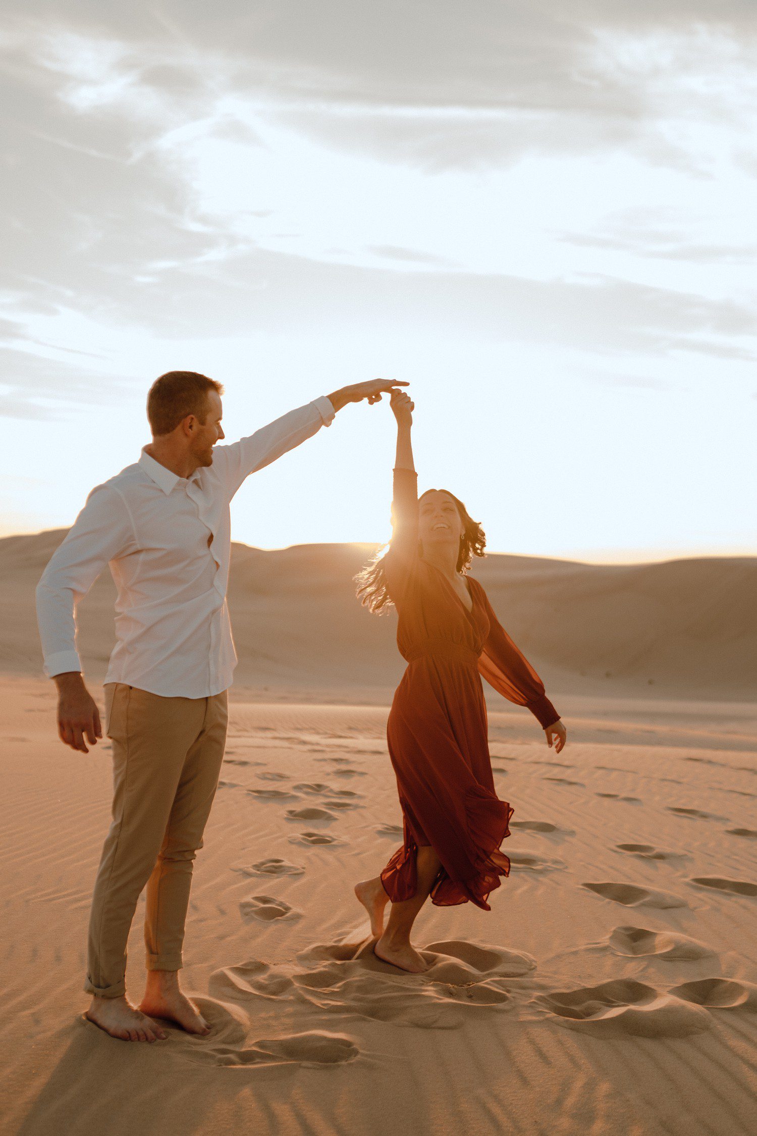 Sand Dunes Engagement Session in Michigan 