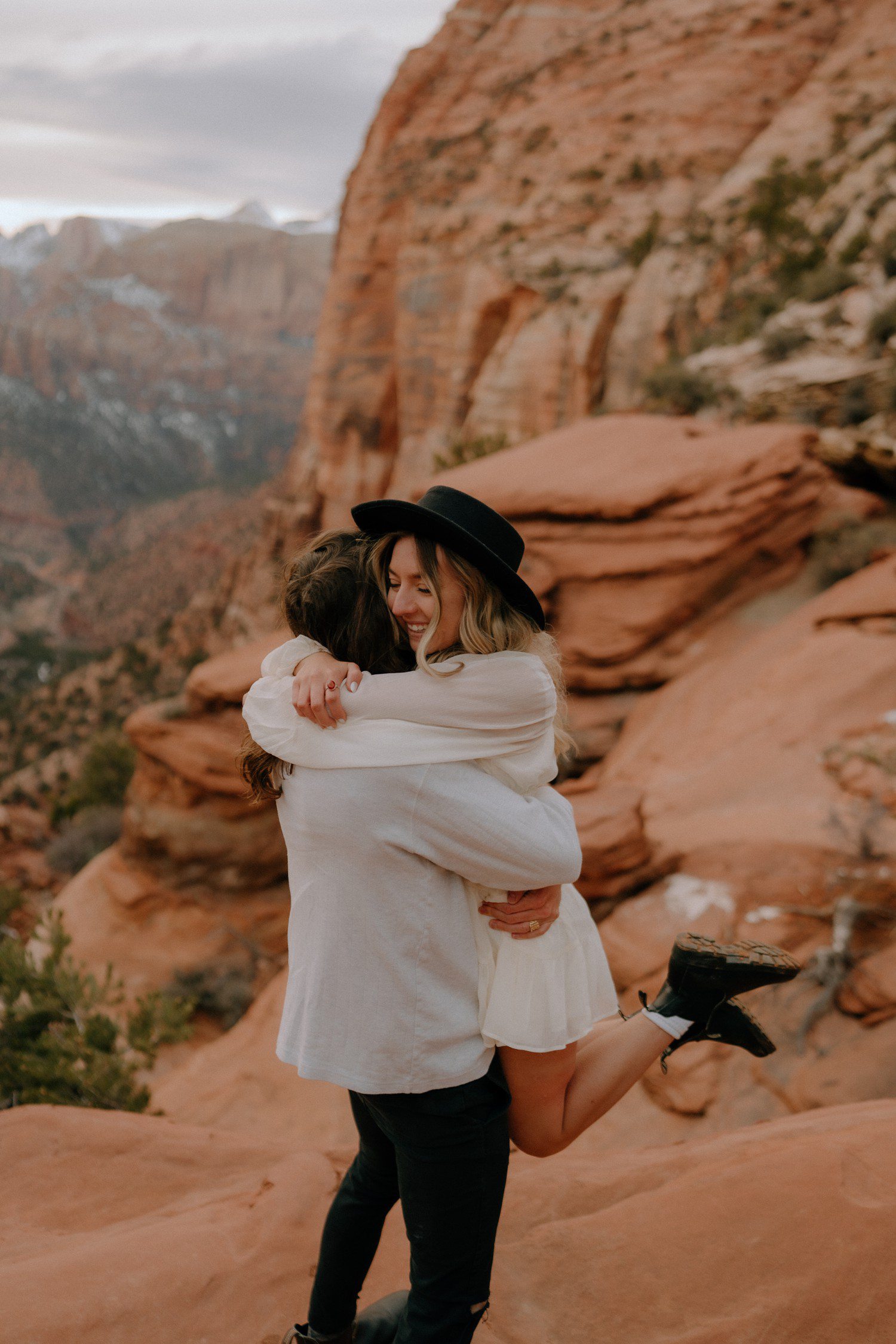 Utah Couples photos in Zion 