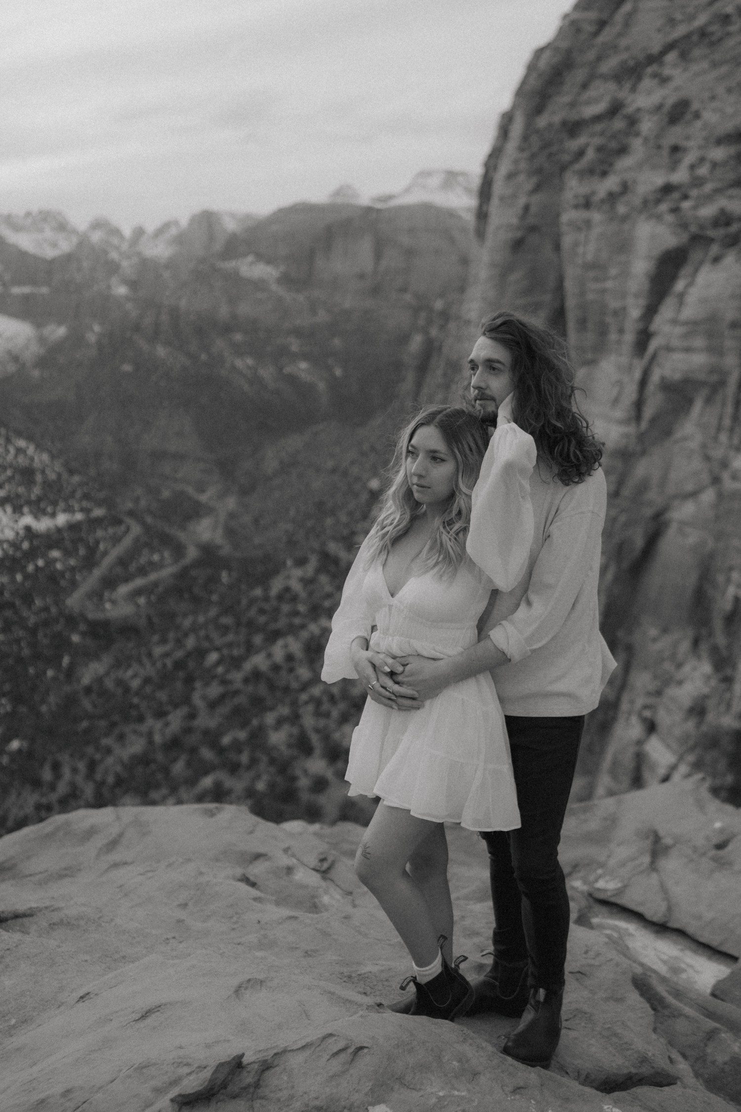 Photos of couple at Zion National Park 