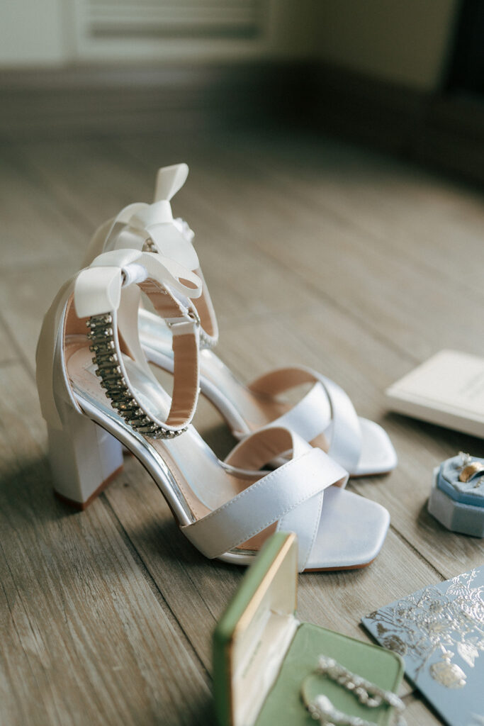 classy wedding shoes