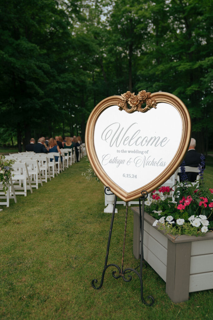 elegant ceremony decor