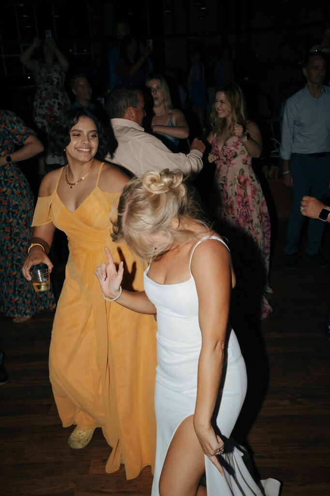 guests dancing at the wedding party