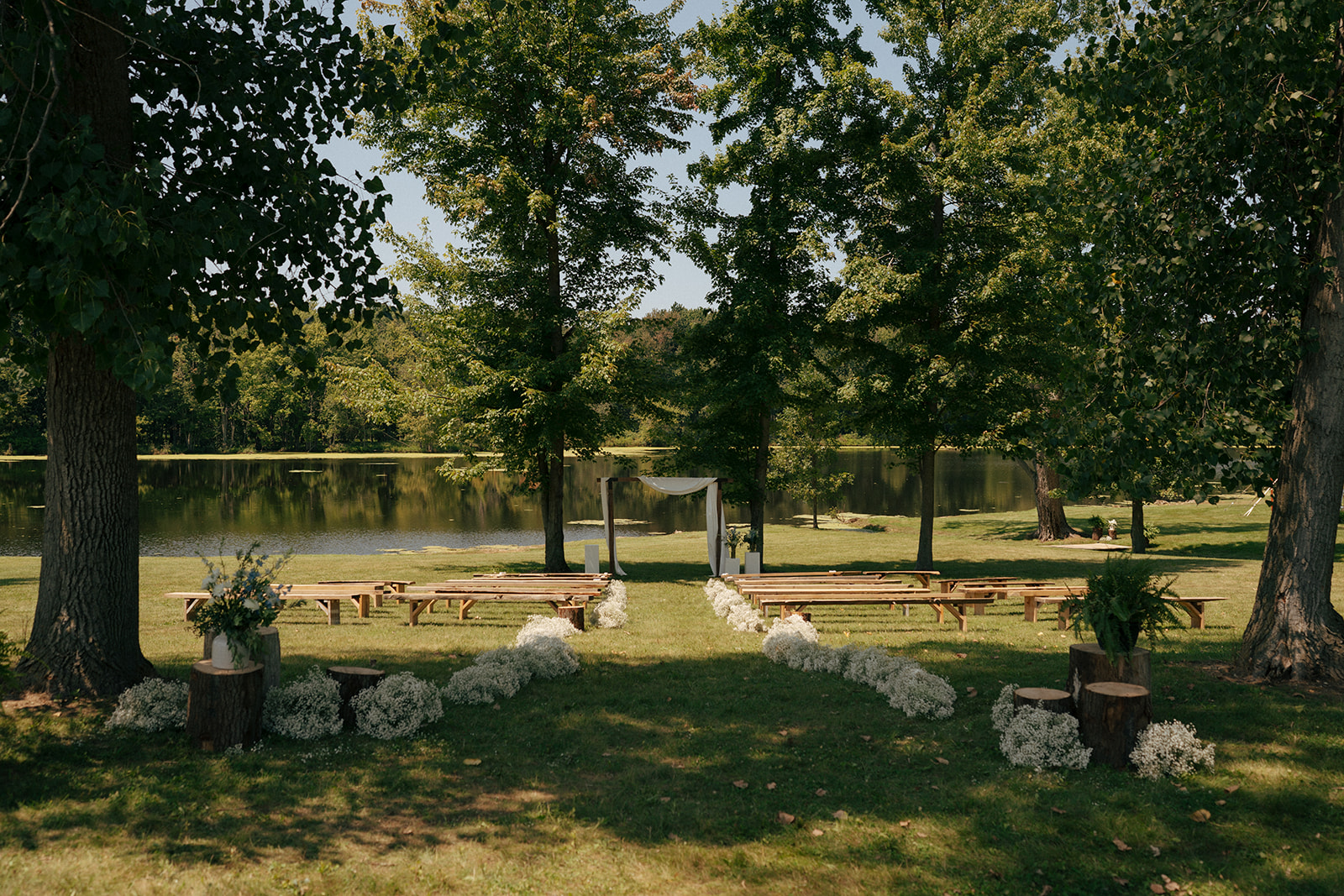 stunning backyard wedding ceremony decor