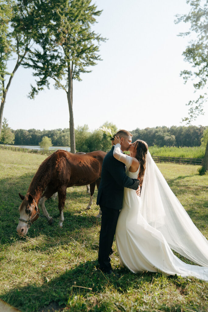 newlyweds kissing