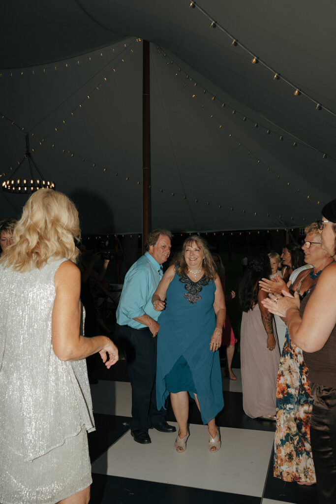 guests dancing at the wedding party