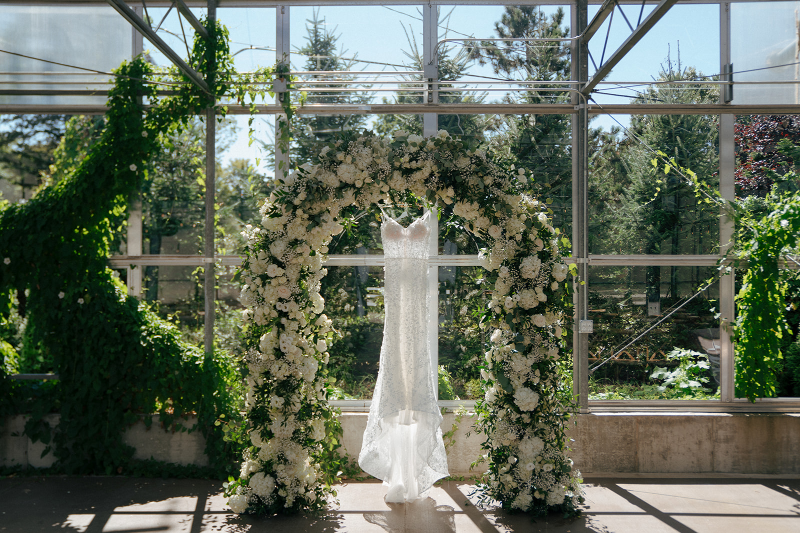 elegant wedding dress for the timeless wedding