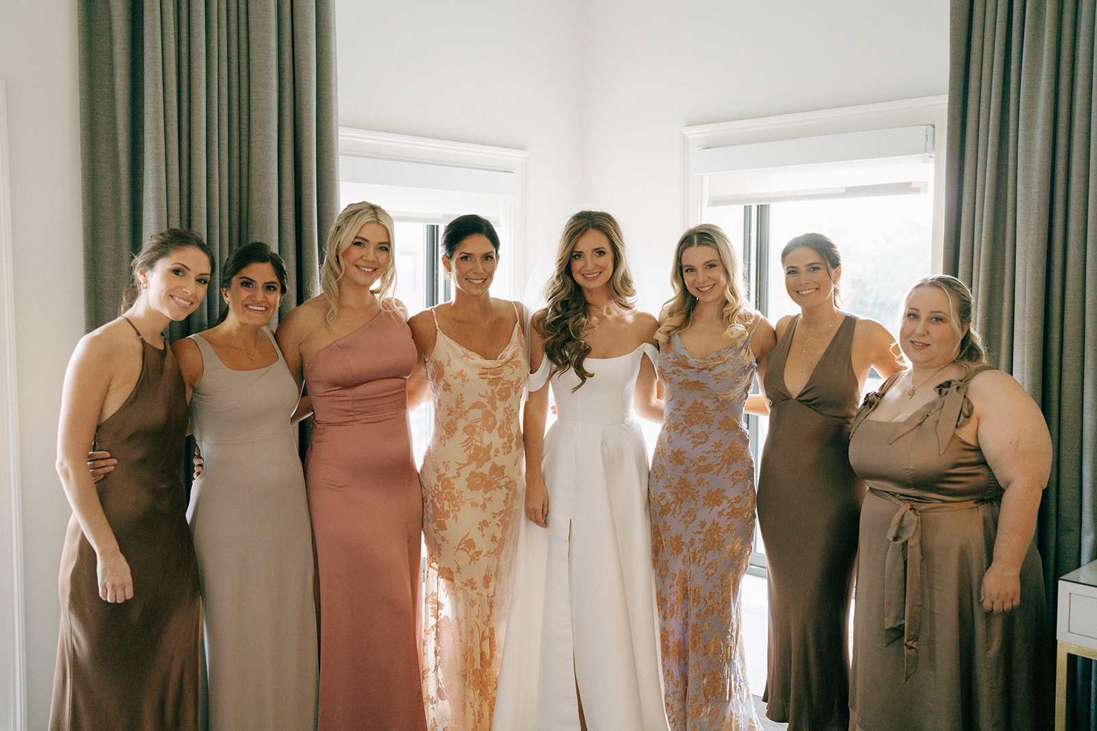 picture of the bride and her friends