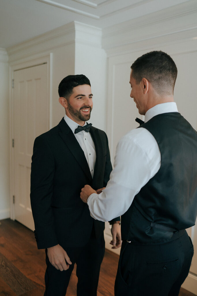 groom getting ready for his luxurious wedding