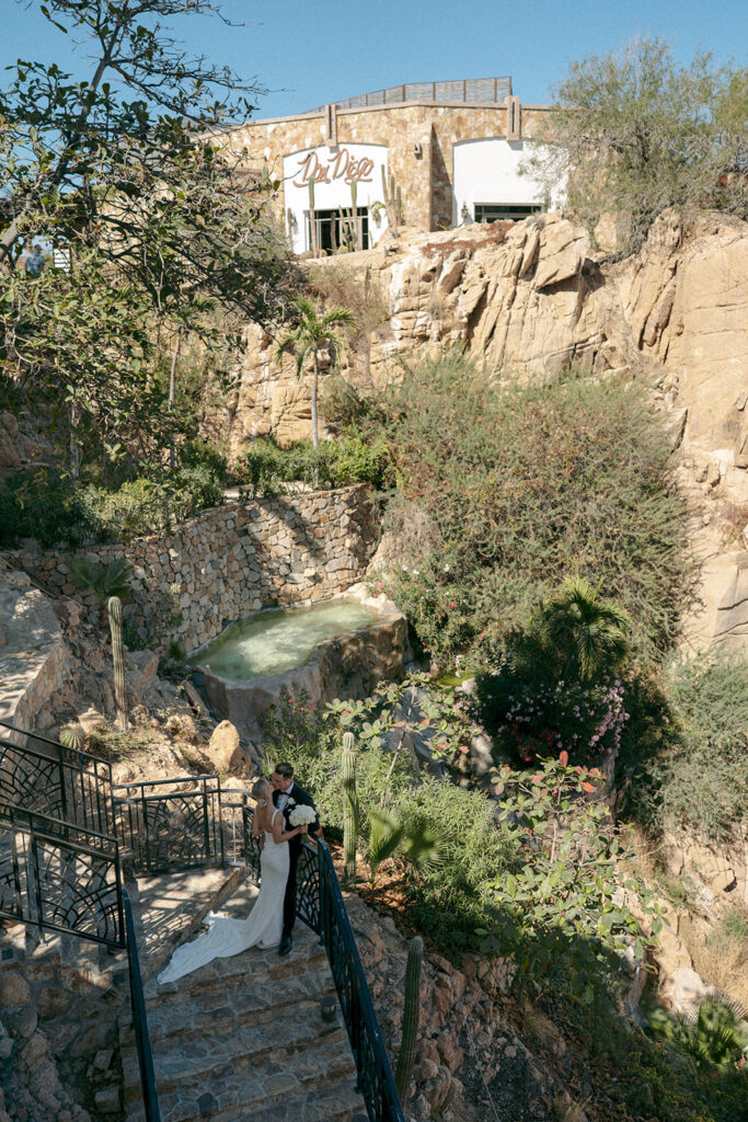 Timeless Beach Elegance: A Sandos Finisterra Wedding in Los Cabos