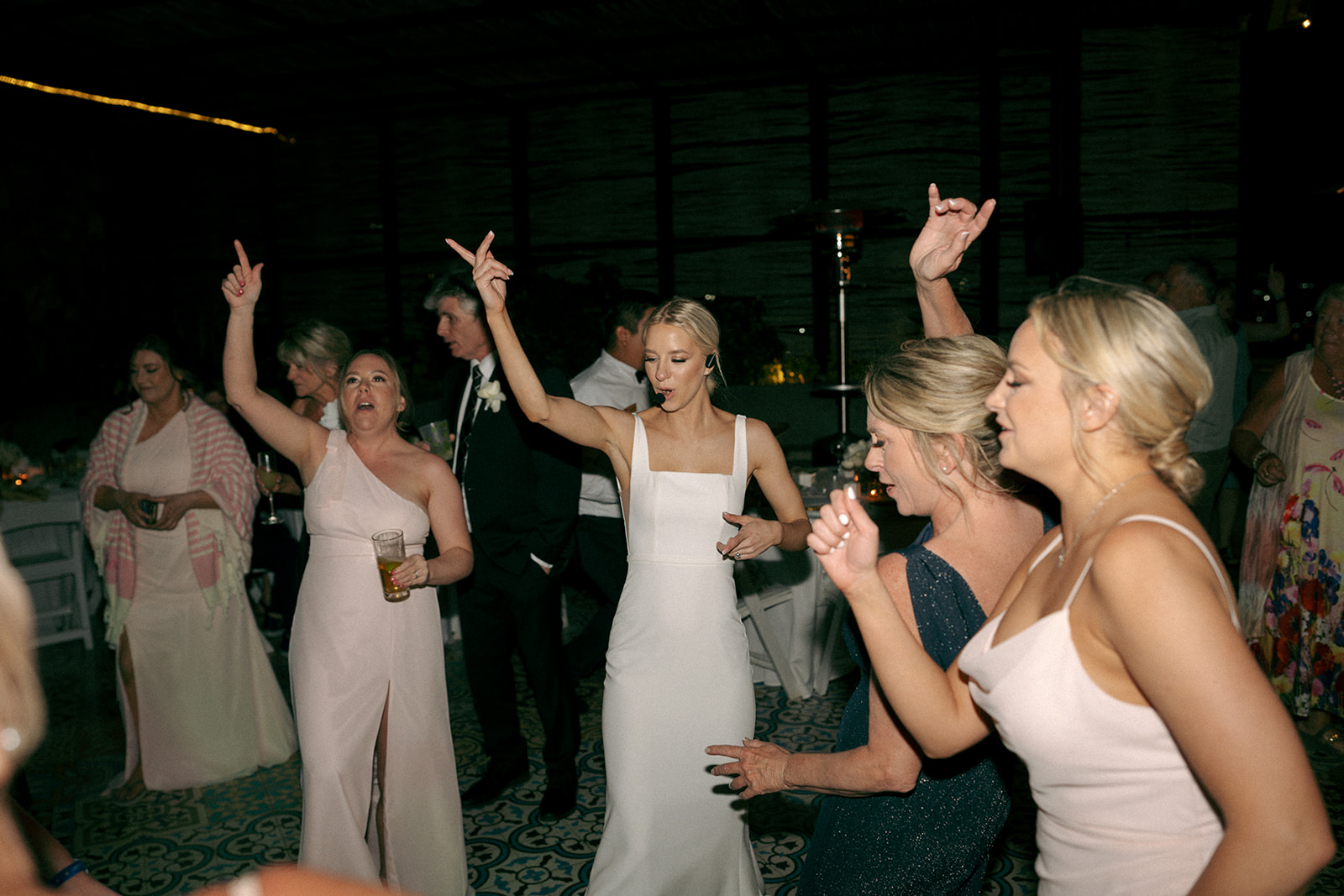 Timeless Beach Elegance: A Sandos Finisterra Wedding in Los Cabos