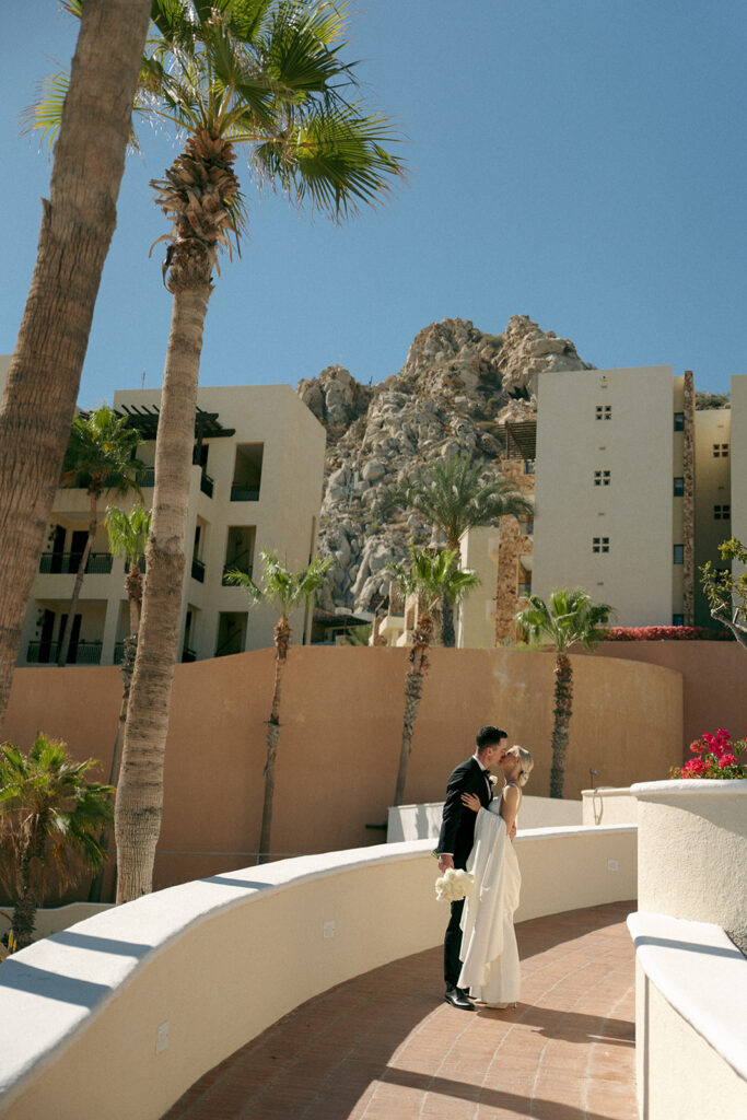 cute picture of the newlyweds kissing