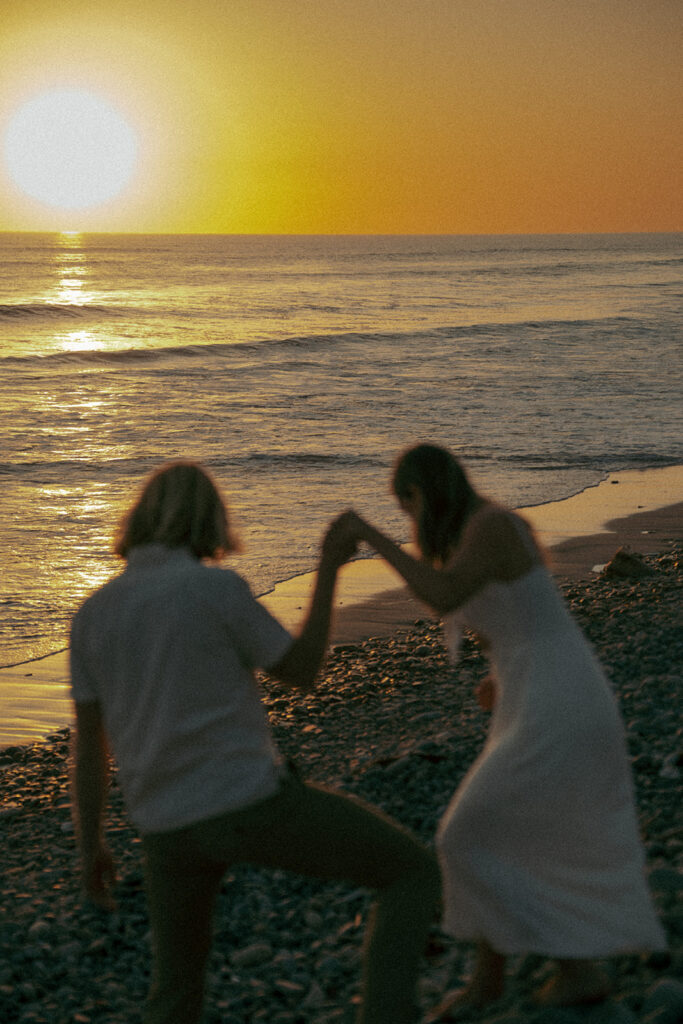 This Onofre Beach Couple Session Is Giving Effortless West Coast Love Story
