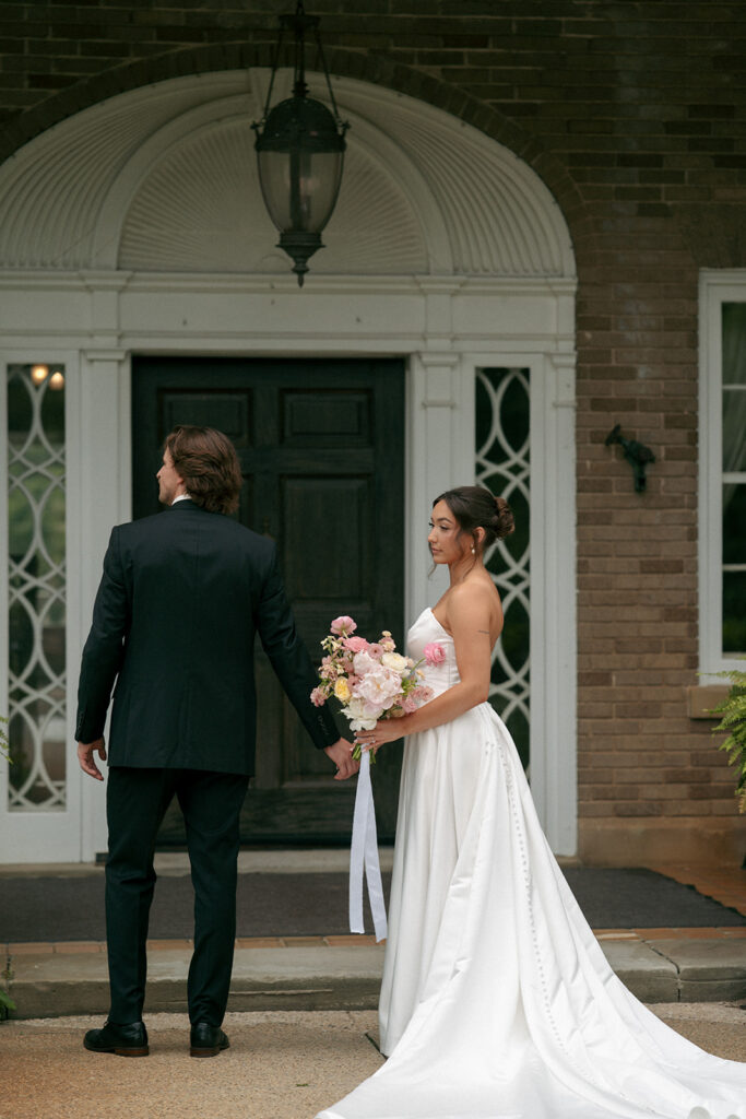 timeless bridal portraits
