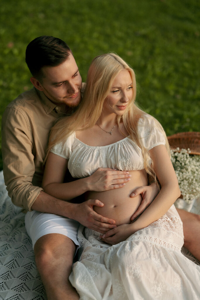 cute couple hugging during their photoshoot