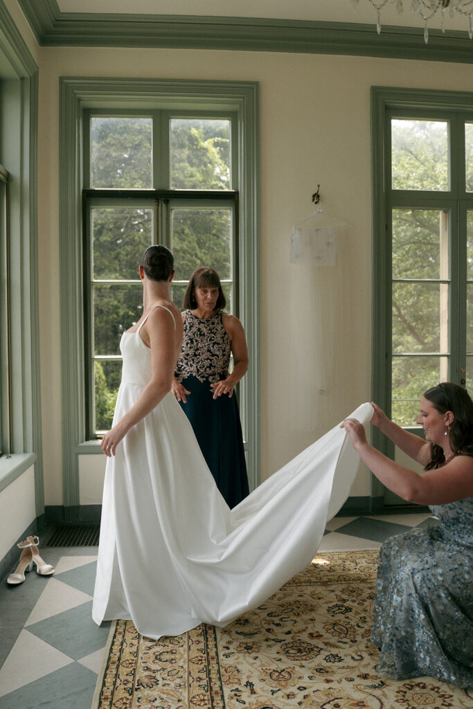 Bride getting ready for her ceremony