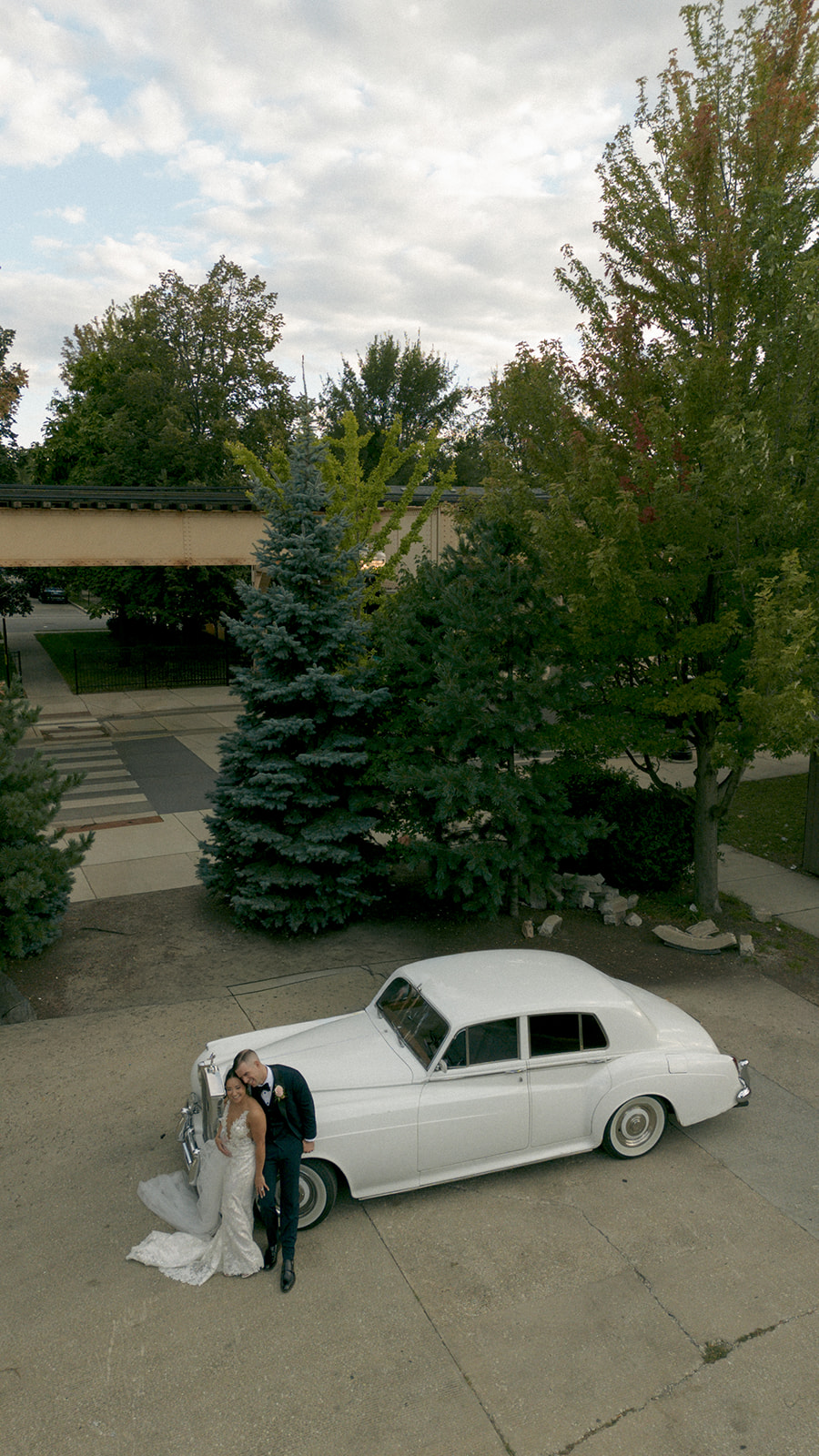 A Cinematic Ovation Chicago Wedding With Film Moments & a Vintage Rolls Royce