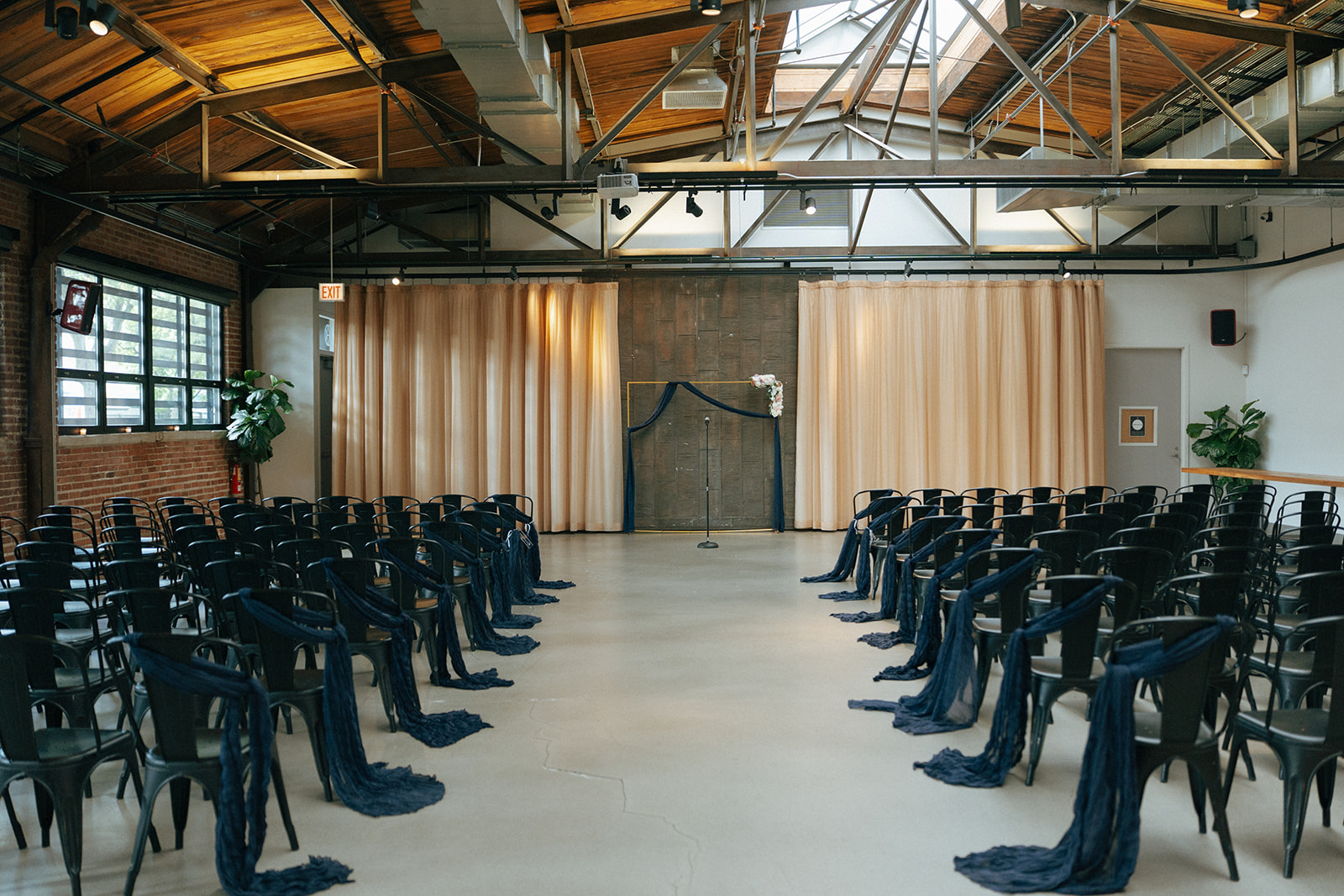 A Cinematic Ovation Chicago Wedding With Film Moments & a Vintage Rolls Royce